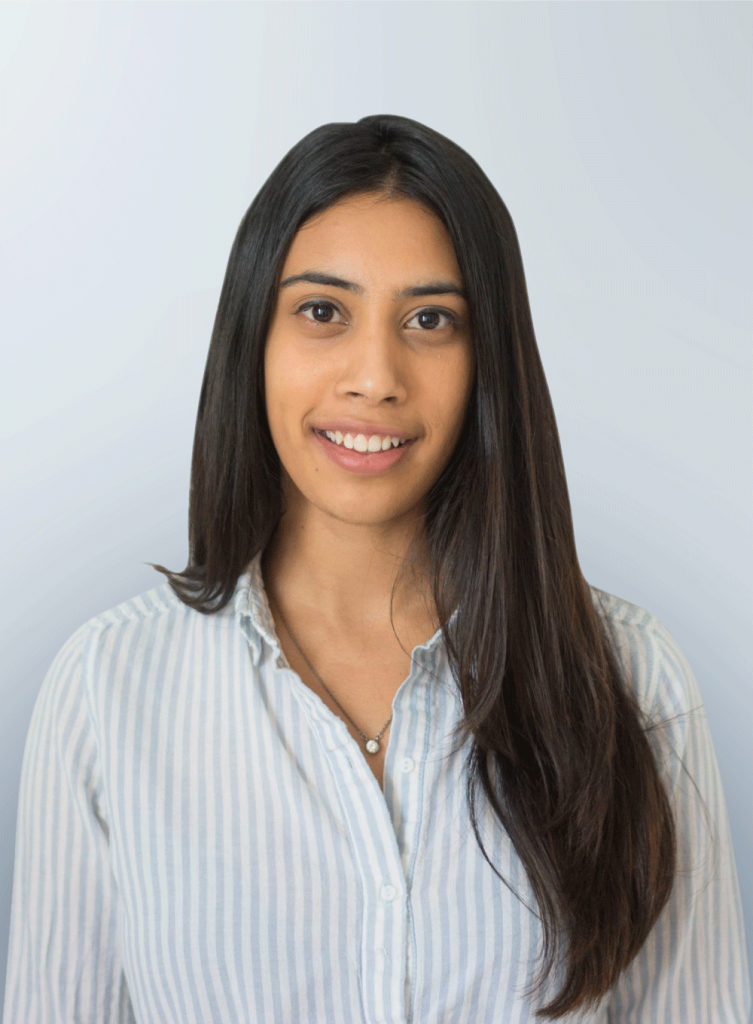 Minhal Headshot 1